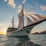 Prana Liveaboard sailing into Indonesian seas